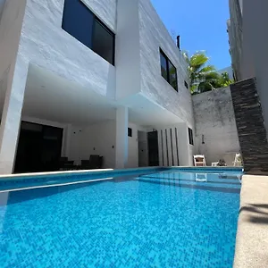 Alce33 Homestay